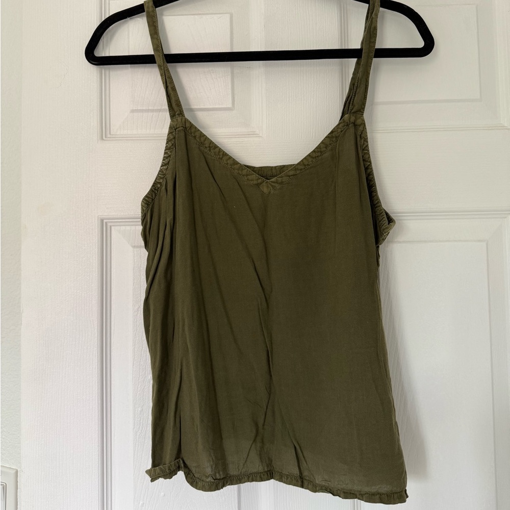 Treasure & Bond Olive Linen Tank – Size Small